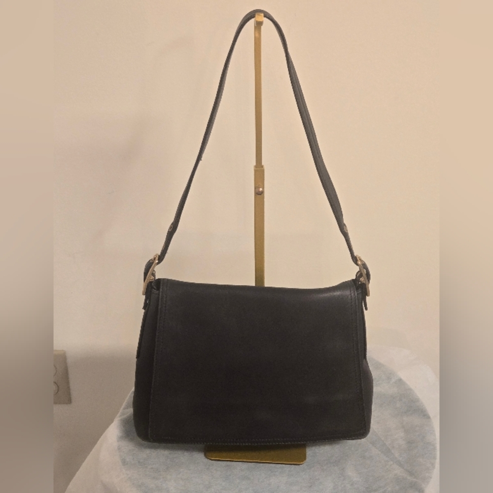 Coach Vintage Black Leather Shoulder Bag-soft Costa Rica Leather